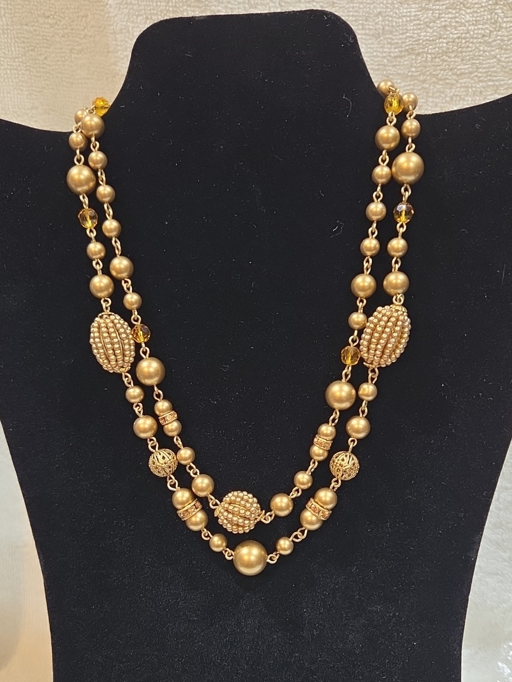 CAROLEE GOLDTONE NECKLACE